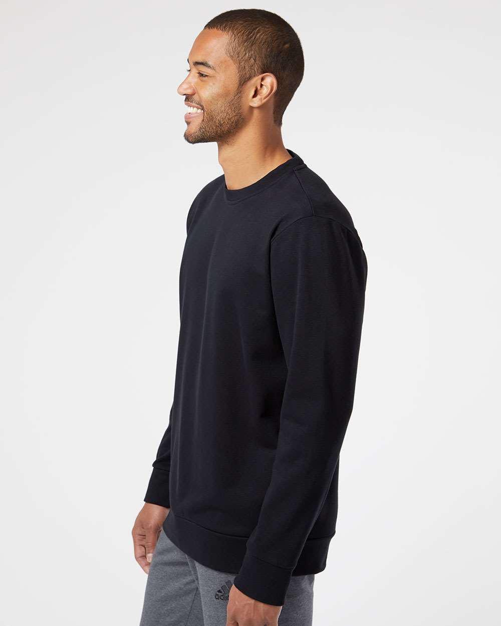 Adidas A434 - Fleece Crewneck Sweatshirt